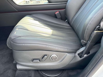 2026 Genesis GV80 2.5T