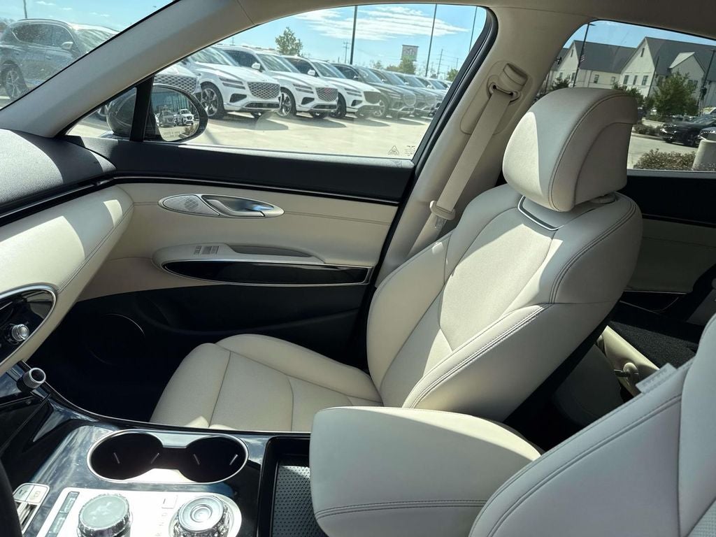 2026 Genesis GV70 2.5T