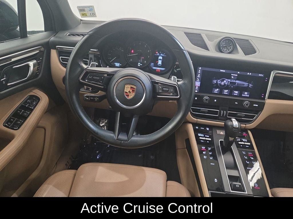 2023 Porsche Macan Base