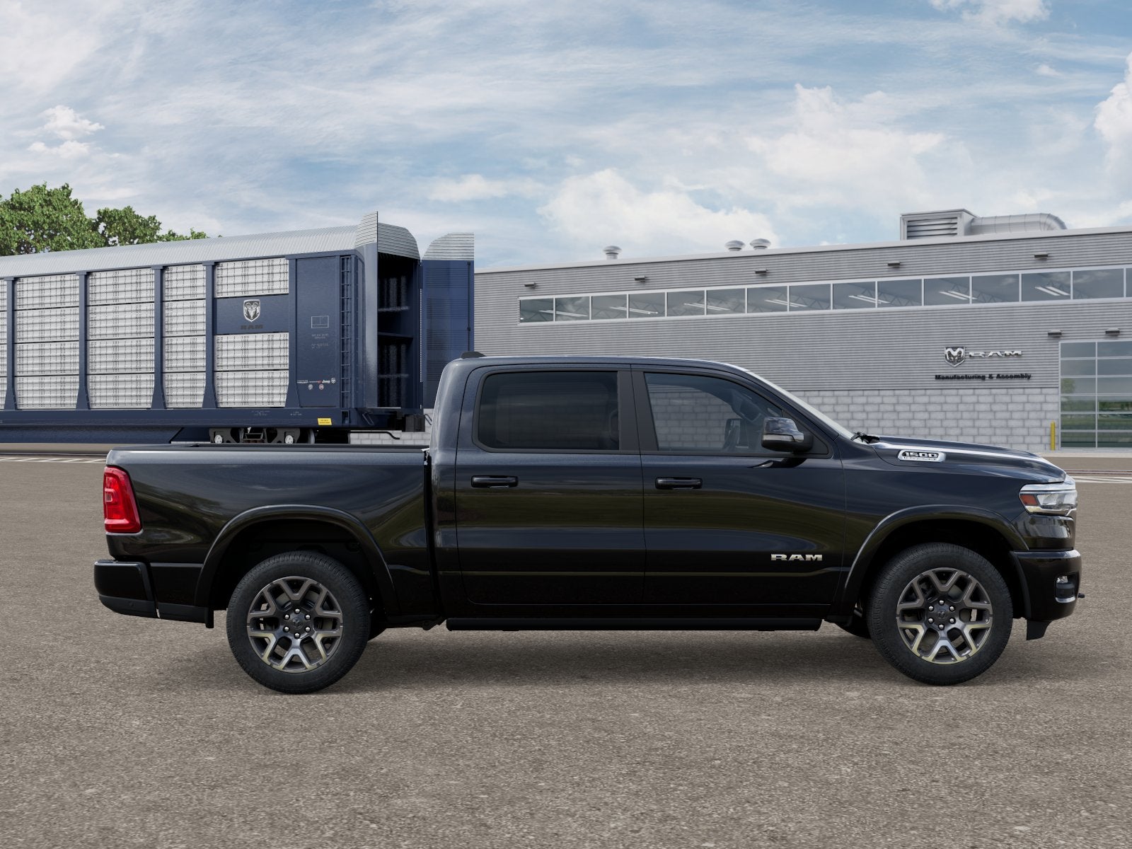 2026 RAM Ram 1500 RAM 1500 LARAMIE CREW CAB 4X2 5'7' BOX