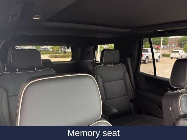 2025 GMC Yukon Elevation