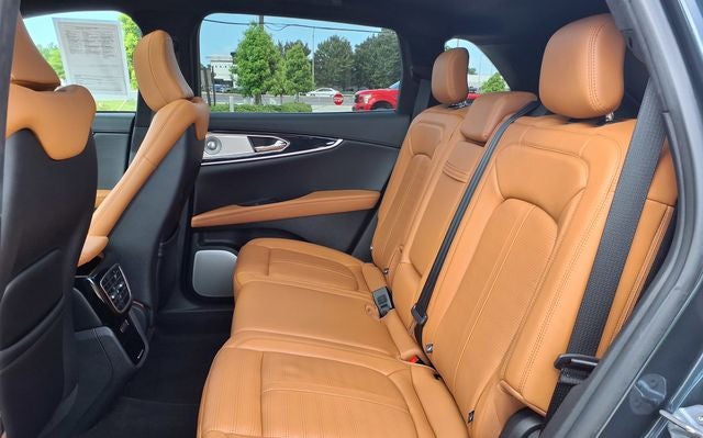 2022 Lincoln Nautilus Black Label