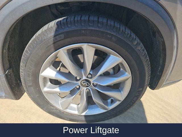 2022 INFINITI QX50 LUXE