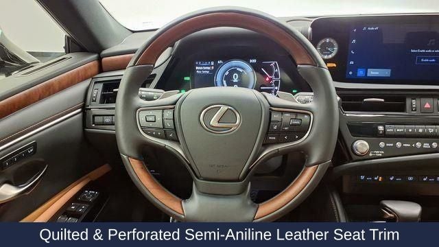 2025 Lexus ES 300h Luxury