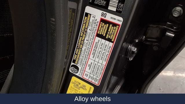 2025 Lexus ES 300h Luxury