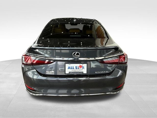 2025 Lexus ES 300h Luxury