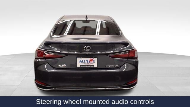 2025 Lexus ES 300h Luxury