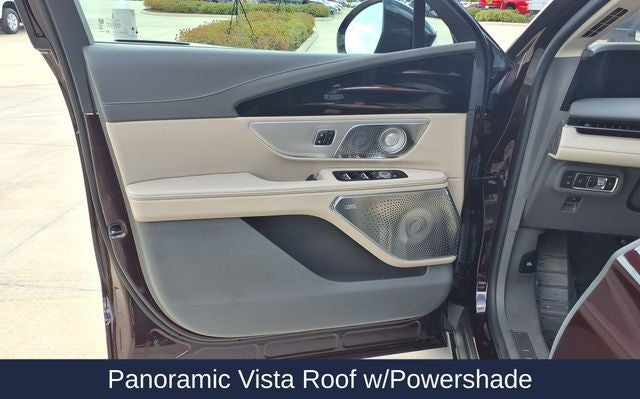 2025 Lincoln Nautilus Reserve