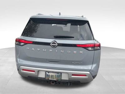 2024 Nissan Pathfinder Platinum