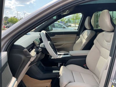 2026 Volvo EX90 Plus