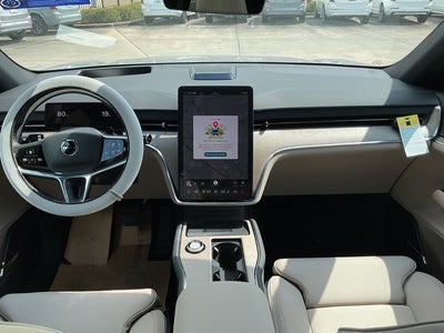 2026 Volvo EX90 Plus