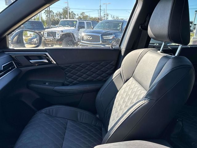 2023 Mitsubishi Outlander SEL Black Edition