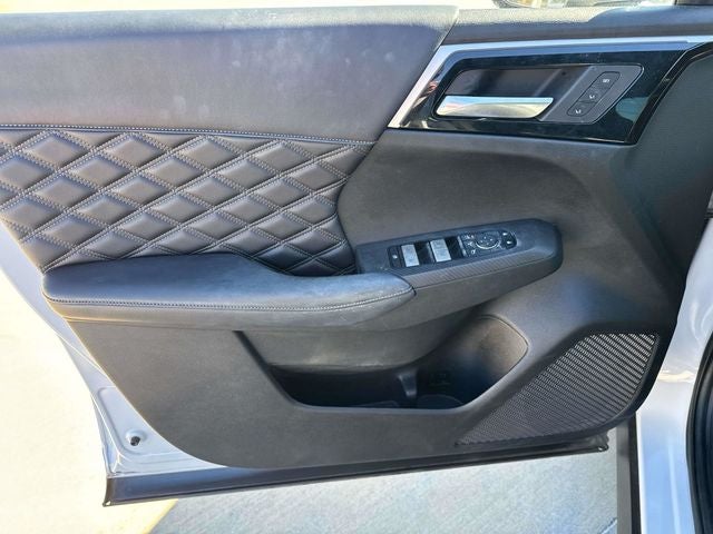 2023 Mitsubishi Outlander SEL Black Edition