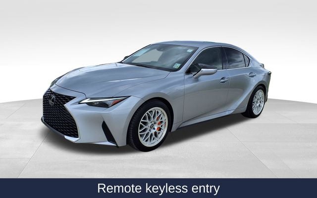 2021 Lexus IS 300