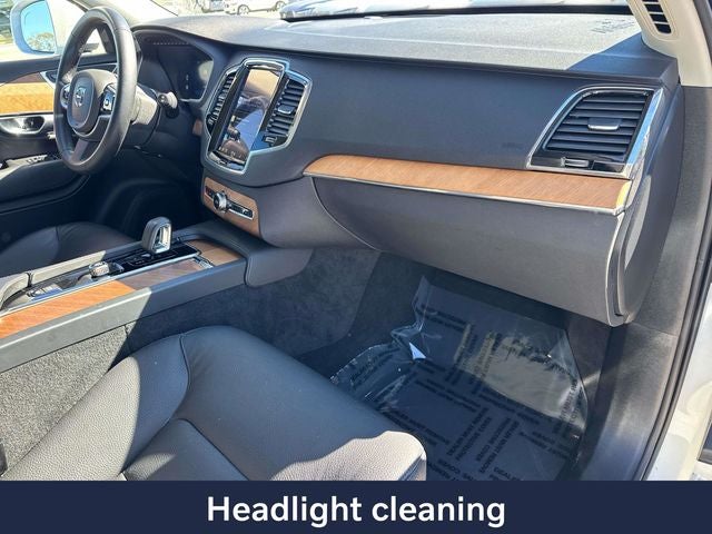 2023 Volvo XC90 B6 Plus 6-Seater