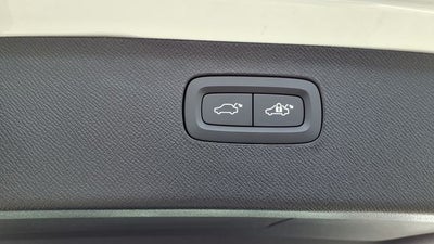 2026 Volvo XC90 B6 Plus 6-Seater