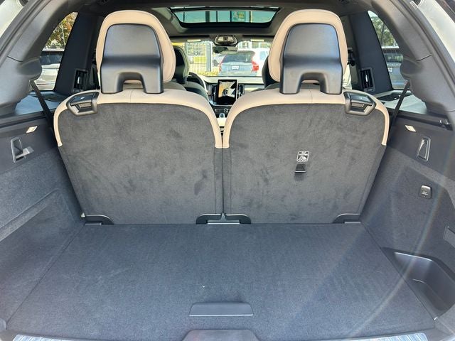 2026 Volvo XC90 B6 Plus 6-Seater