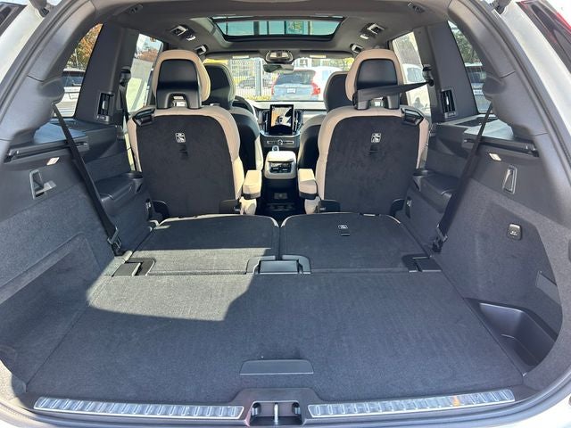 2026 Volvo XC90 B6 Plus 6-Seater