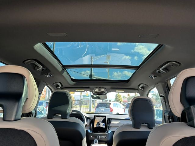 2026 Volvo XC90 B6 Plus 6-Seater