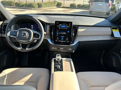 2026 Volvo XC90 B6 Plus 7-Seater