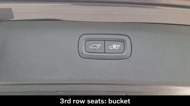 2024 Volvo XC90 B6 Plus Bright Theme