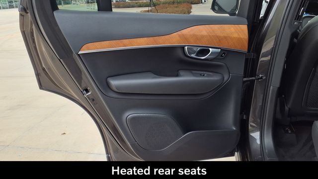 2024 Volvo XC90 B6 Plus Bright Theme
