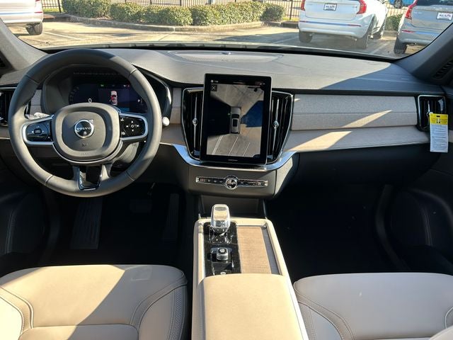 2026 Volvo XC90 B6 Plus 7-Seater