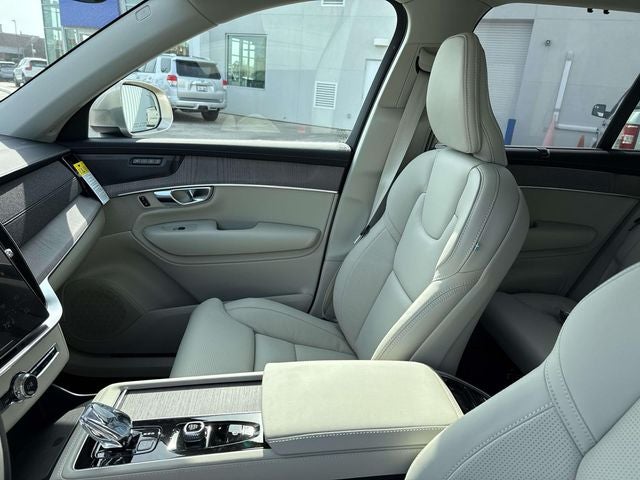 2026 Volvo XC90 B6 Ultra