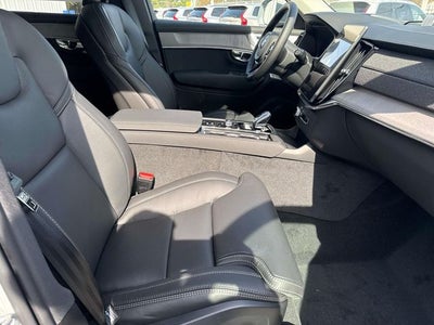 2026 Volvo XC90 B6 Ultra