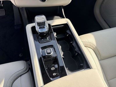 2026 Volvo XC90 B6 Ultra