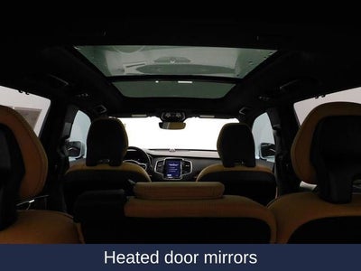 2025 Volvo XC90 B6 Ultra