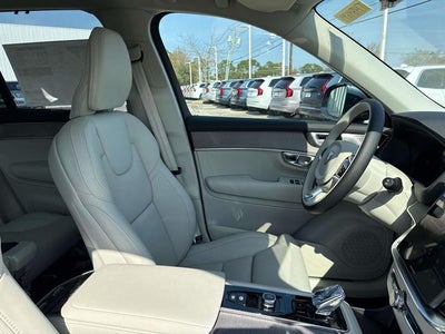 2026 Volvo XC90 B6 Ultra