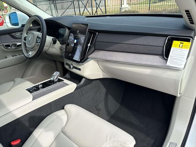 2026 Volvo XC90 B6 Ultra