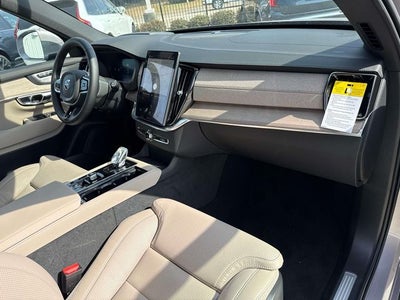 2026 Volvo XC90 B6 Ultra