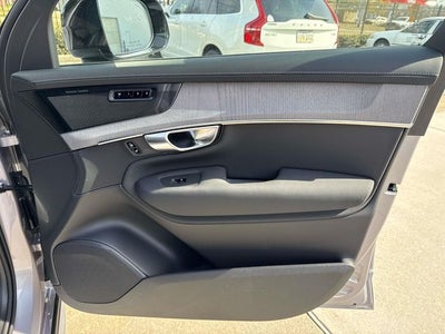 2026 Volvo XC90 B6 Ultra