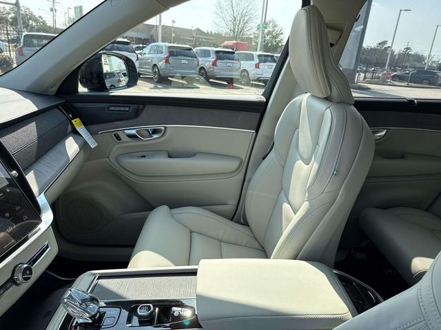 2026 Volvo XC90 B6 Ultra