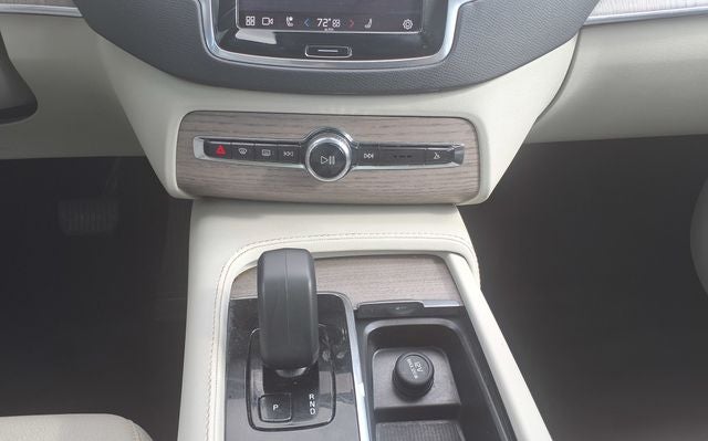 2023 Volvo XC90 B6 Plus 7-Seater