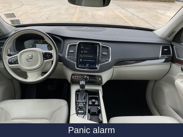 2018 Volvo XC90 T6 Momentum