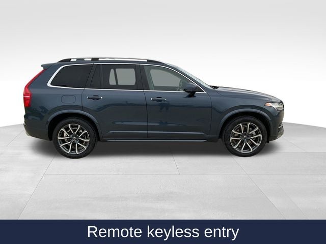 2018 Volvo XC90 T6 Momentum