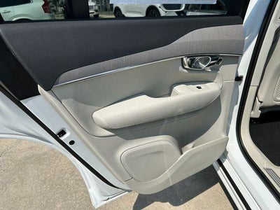 2025 Volvo XC90 Plug-In Hybrid T8 Plus 6 Passenger