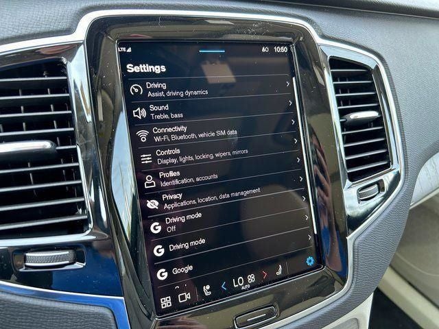 2025 Volvo XC90 Plug-In Hybrid T8 Plus 6 Passenger