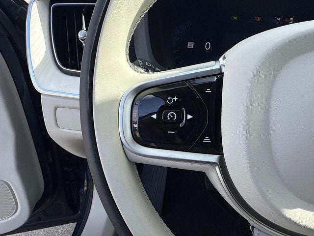 2026 Volvo XC60 Plug-In Hybrid T8 Ultra