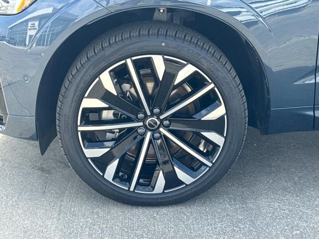 2026 Volvo XC60 Plug-In Hybrid T8 Ultra