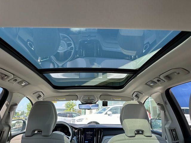 2025 Volvo XC60 Plug-In Hybrid T8 Ultra