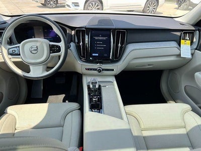 2025 Volvo XC60 Plug-In Hybrid T8 Ultra