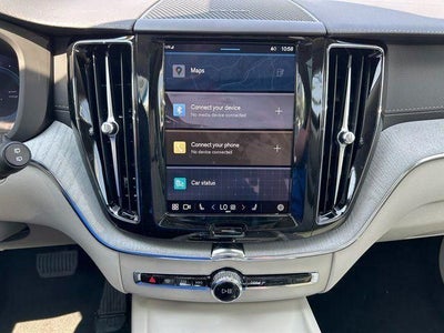 2025 Volvo XC60 Plug-In Hybrid T8 Ultra