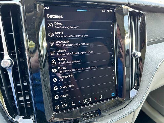 2025 Volvo XC60 Plug-In Hybrid T8 Ultra