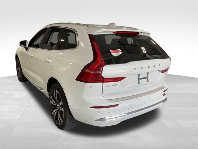 2023 Volvo XC60 B5 Ultimate Bright Theme