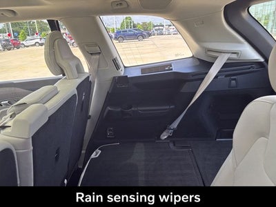 2023 Volvo XC90 B5 Plus