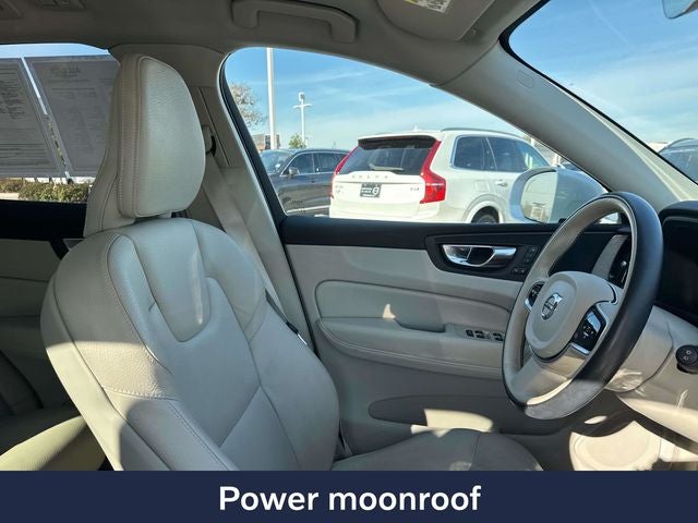 2023 Volvo XC60 B5 Plus Bright Theme